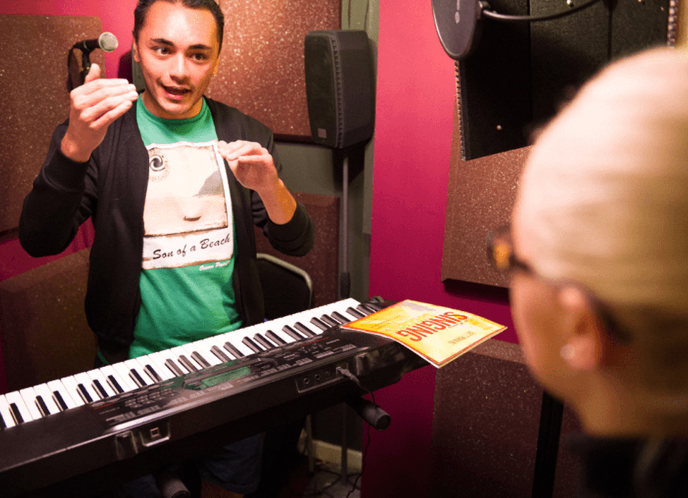 Singing Lessons with Tutor John